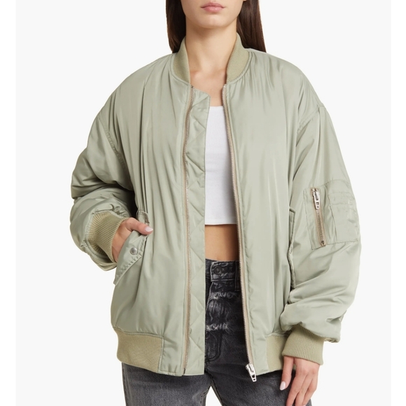 NWT Oversized Blanknyc Bomber - Picture 4 of 8